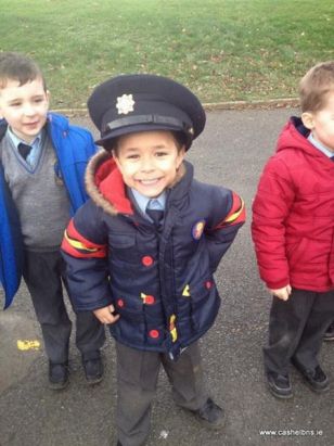 Garda Van Visits Junior Infants