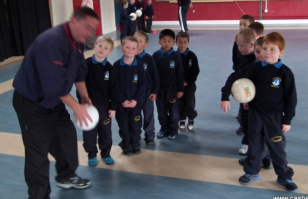 Rang 1 First Gaelic Football Coaching Session